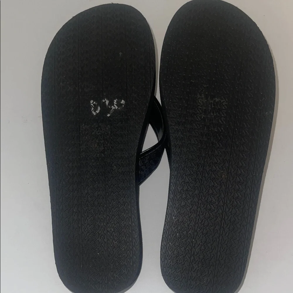 MICHAEL Michael Kors Black Sandals - Picture 10 of 12
